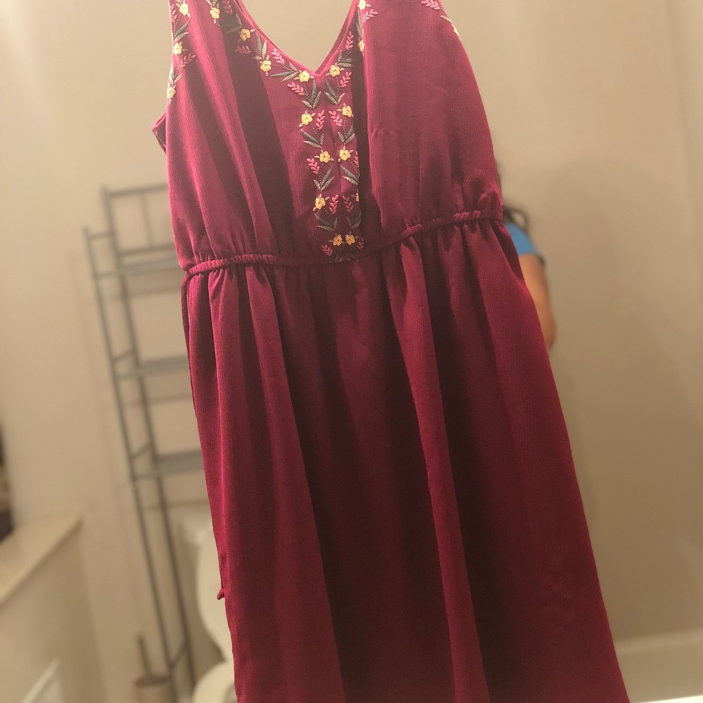 Dress - Picture 3 of 3